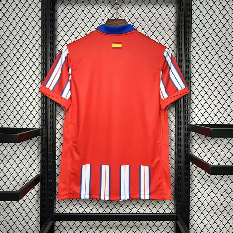 Camisa Atlético de Madrid Home 2024/25 Torcedor Masculina Adidas oficial vermelha e branca com listras e escudo bordado