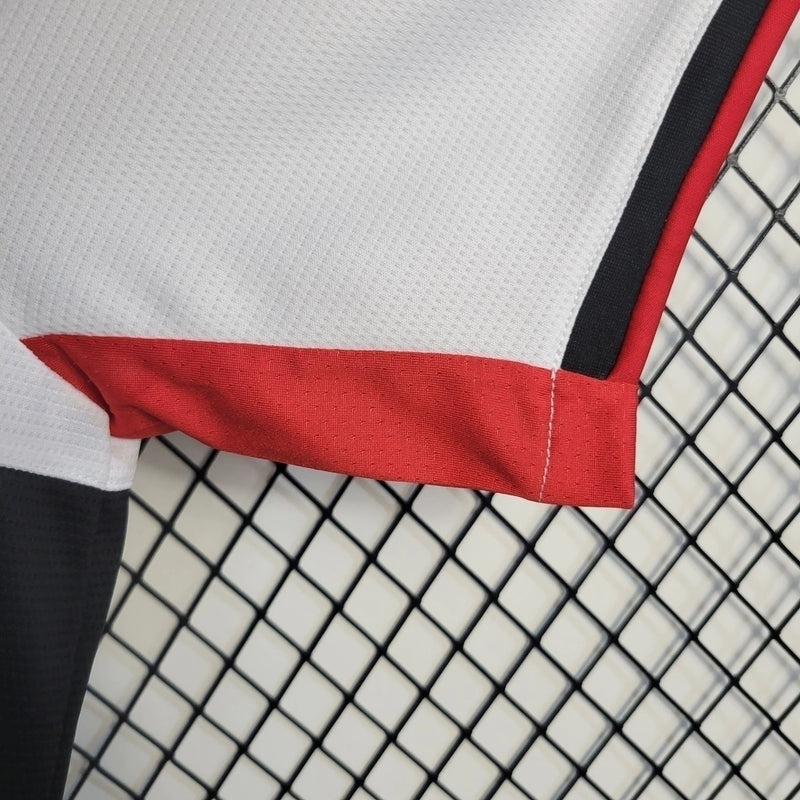 Camisa São Paulo Third III 2022/23 Adidas Torcedor Masculina com design moderno e cores marcantes, leve e respirável, ideal para jogos, treinos e torcedores do Tricolor Paulista