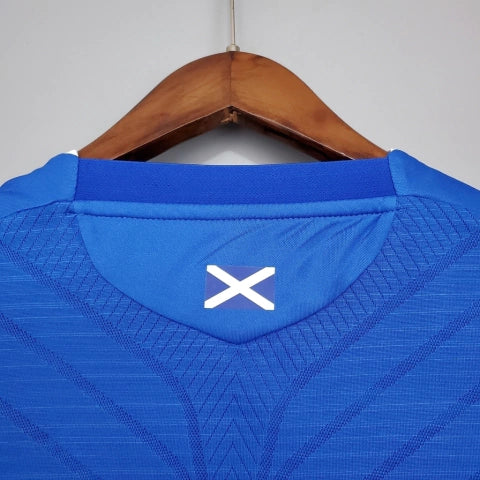 “Camisa Rangers FC Home I 2008/09 Umbro Retrô Masculina Azul, uniforme retrô histórico do clube escocês, design clássico e escudo bordado para colecionadores.”