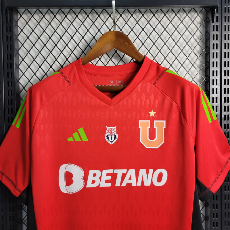Camisa Universidad de Chile Goleiro 2023/24 Adidas Torcedor Masculina Vermelha, uniforme goleiro La U, camiseta torcida masculina Chile, camisa futebol torcedor, kit torcedor Universidad de Chile, camiseta goleiro colecionador, camisa de jogo Adidas La 