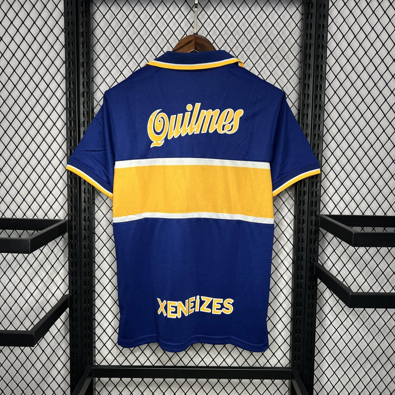 Camisa Boca Juniors Home (1) 1996/97 Nike Retrô Masculina azul com faixa amarela, escudo bordado e logo Nike estampado, modelo inspirado no uniforme oficial dos anos 90.
