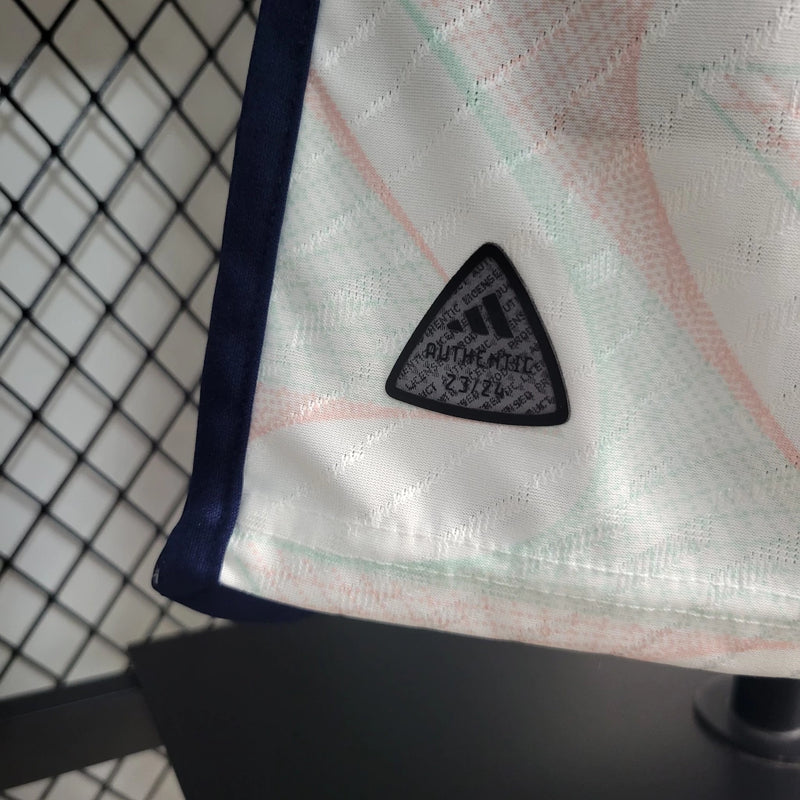 Camisa Ajax Away (2) 2023/24 Adidas Jogador Masculina azul petróleo com detalhes em preto e dourado, versão player issue oficial usada pelos atletas, produto original para torcedores e colecionadores.