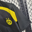 Camisa Borussia Dortmund Pré-Jogo 2023/24 Puma Torcedor Masculina - Preta