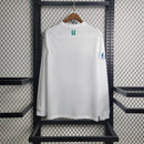 Camisa Al-Nassr Third (3) 2023/24 Nike Torcedor Manga Longa Masculina na cor preta com detalhes dourados, escudo do clube e logo da Nike em destaque"