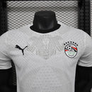 Camisa Egito Away II 2025/26 Puma Jogador Masculina branca, com detalhes em vermelho e preto, tecido leve e respirável Puma DryCell, ideal para treinos, aquecimentos e torcedores que desejam o estilo de jogador”Camisa Egito Away II 2025/26
Camisa Egito Puma Jogador
Camisa seleção Egito masculina
Camisa Egito branca jogador
Camisa Faraós Away 2025/26
Camisa Egito aquecimento Puma
Camisa Egito treino jogador
Uniforme Egito Away 2025