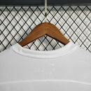 Camisa Eintracht Frankfurt "Copa da Alemanha" 2023/24 Nike Torcedor Masculina - Branca