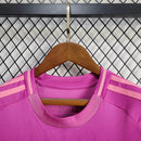 Camisa Alemanha Away II 2024/25 Adidas Feminina branca com detalhes em preto e vermelho, corte feminino ajustado, tecido leve e respirável – ideal para torcer, treinar e uso casual.