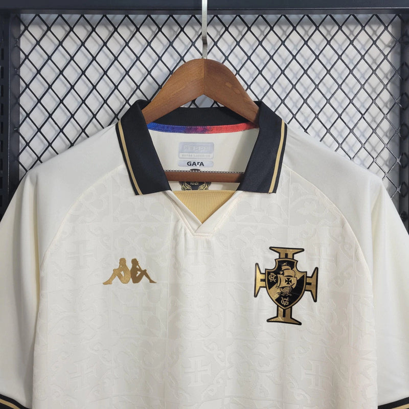 Camisa Vasco da Gama Third III 2022/23 Kappa Torcedor Masculina bege com escudo do clube e detalhes clássicos, gola redonda e tecido leve respirável"