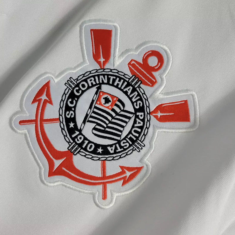 Camisa Corinthians Home I 2020/21 Torcedor Nike Masculina branca, com escudo do Corinthians bordado no peito e logo da Nike, modelo para torcedores apaixonados.