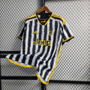 Camisa Juventus Home I 2023/24 Adidas Torcedor Masculina - Branca e Preta