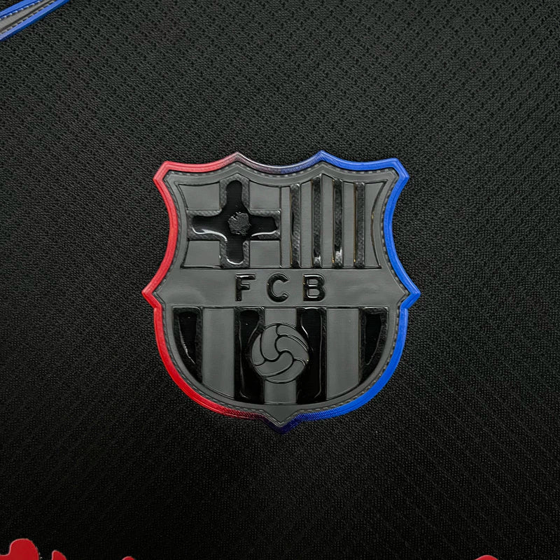 Camisa infantil Barcelona Travis Scott II Nike 24/25 preto camisa e shorts para meninos