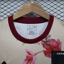 Camisa Japão Concept Roses 2024/25 Adidas Torcedor Masculina bege, uniforme conceitual inspirado nas rosas da cultura japonesa, com tecnologia AEROREADY para conforto e respirabilidade, ideal para torcedores e colecionadores de futebol japonês.