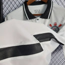 Camisa Corinthians Home I 2020/21 Torcedor Nike Masculina branca, com escudo do Corinthians bordado no peito e logo da Nike, modelo para torcedores apaixonados.