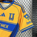 Camisa Tigres Home I 2025/26 Adidas Torcedor Masculina Amarela, uniforme clássico do clube mexicano, escudo bordado, tecido leve e respirável, conforto e estilo para torcedores"