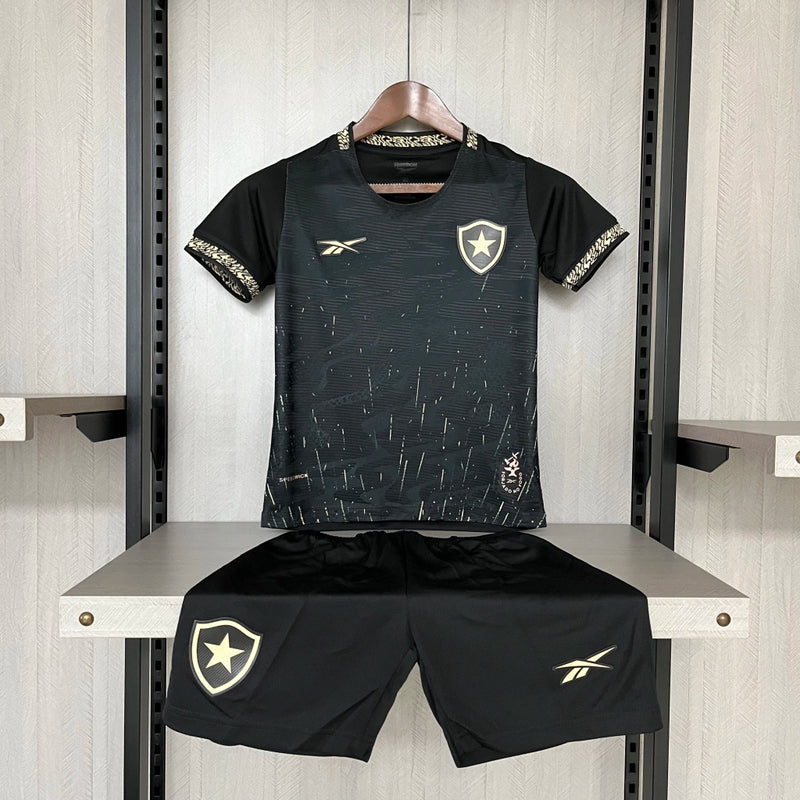 Kit Infantil Botafogo Away (2) 2024/25 Reebok – uniforme preto com detalhes dourados, camisa e shorts para crianças de 3 a 13 anos"