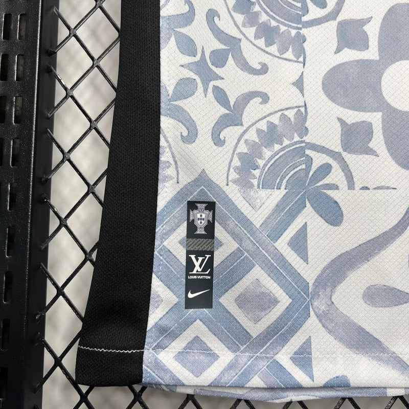 Camisa Portugal Edição Especial 2024 Nike x Louis Vuitton Torcedor Masculina