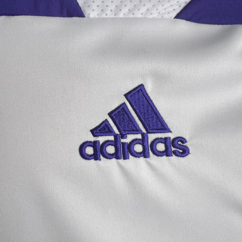 Camisa Real Madrid Retrô 2007/08 Torcedor Masculina - branca
