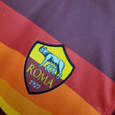 Camisa Roma Home I 2020/21 Nike Retrô Masculina grená, com detalhes em amarelo e laranja, gola polo e escudo bordado da Roma