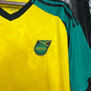 Camisa Jamaica Home I 2024/25 Adidas Torcedor Masculina amarela, uniforme principal seleção jamaicana, detalhes em verde e preto, escudo bordado, tecido leve e respirável."
camisa Jamaica Home 2024/25 amarela Adidas
camisa seleção Jamaica torcedor masculina
uniforme principal Jamaica 2024
camisa Reggae Boyz 2024/25