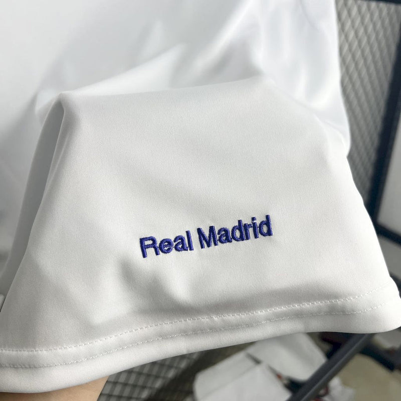 Camisa Real Madrid Retrô 2007/08 Torcedor Masculina - branca