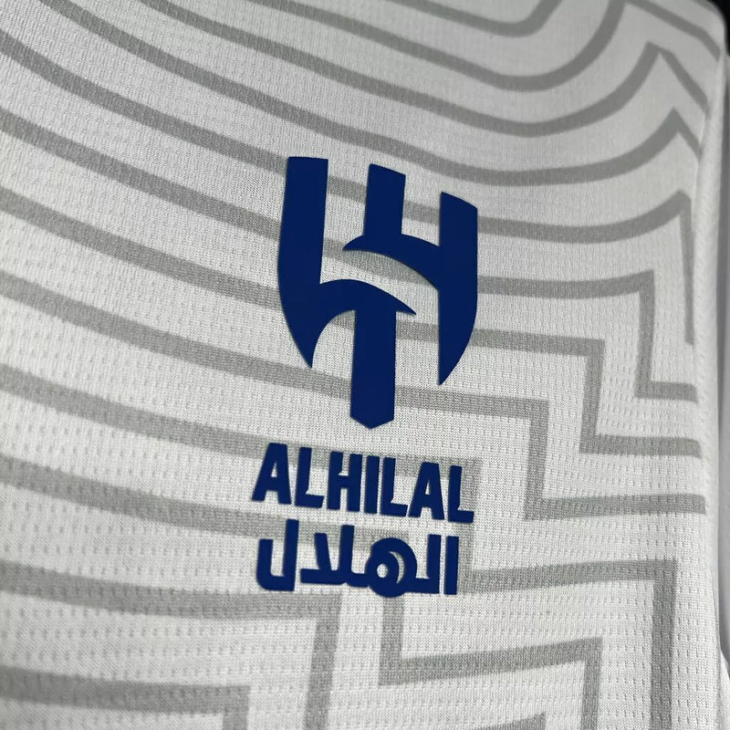 Camisa Al-Hilal (2) Away 2024/25 Puma Torcedor Masculina com escudo oficial bordado e logo da Puma, modelo de visitante do clube de futebol saudita.
