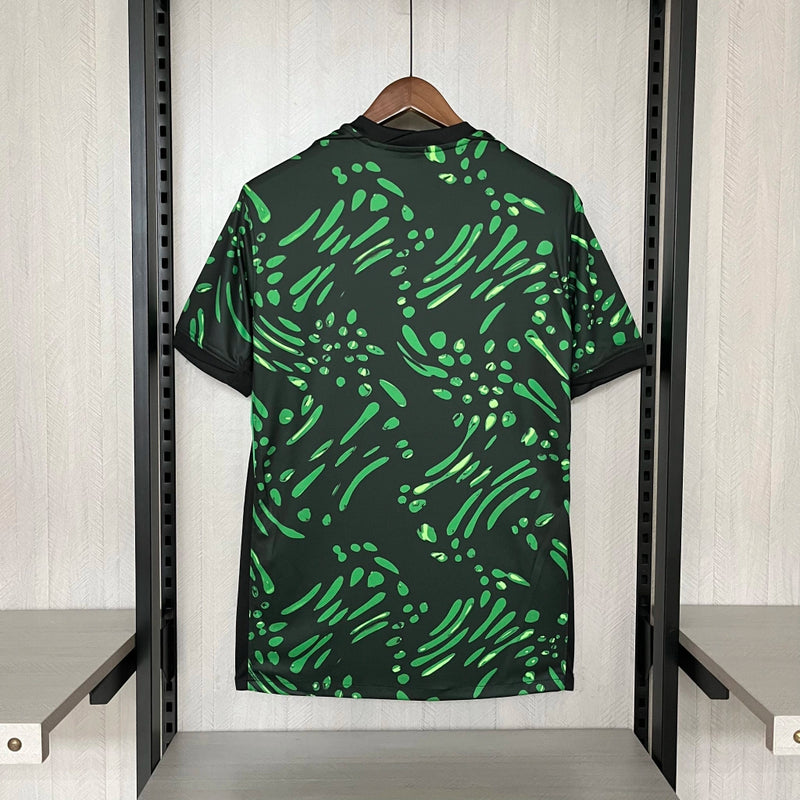 Camisa Nigéria Home I 2024/25 Nike Torcedor Masculina preta
Camisa titular da seleção Nigéria 2024/25 Nike preta masculina
Uniforme Nigéria 2024/25 Nike Home preta para torcedor masculino
Camisa de futebol masculina Nigéria 2024/25 Nike Home preta
Camisa Nigéria Nike 2024/25 Home preta versão torcedor