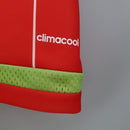 Camisa País de Gales Home 2016/17 Adidas retrô masculina vermelha com detalhes brancos, gola careca e tecido leve, modelo histórico para torcedores e colecionadores"