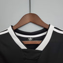 Camisa Colo-Colo Away II 1991/92 Adidas Retrô Masculina na cor preta, uniforme histórico do clube chileno, modelo clássico da temporada retrô ideal para torcedores e colecionadores.