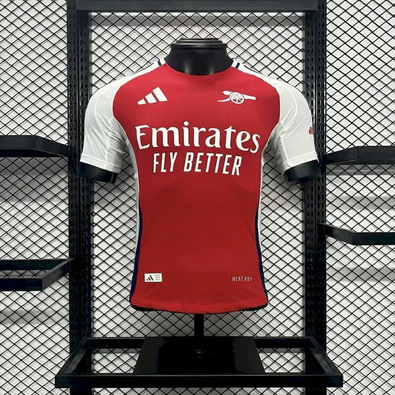 Camisa Arsenal Home 2024/25 Jogador Masculina Adidas – modelo  vermelho com detalhes brancos e dourados, versão Player Issue usada pelos jogadores do Arsenal"