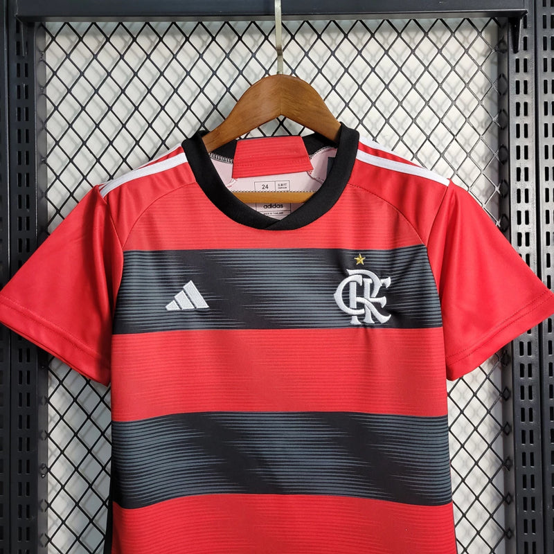Kit infantil Flamengo Home (1) 2023/24 Adidas