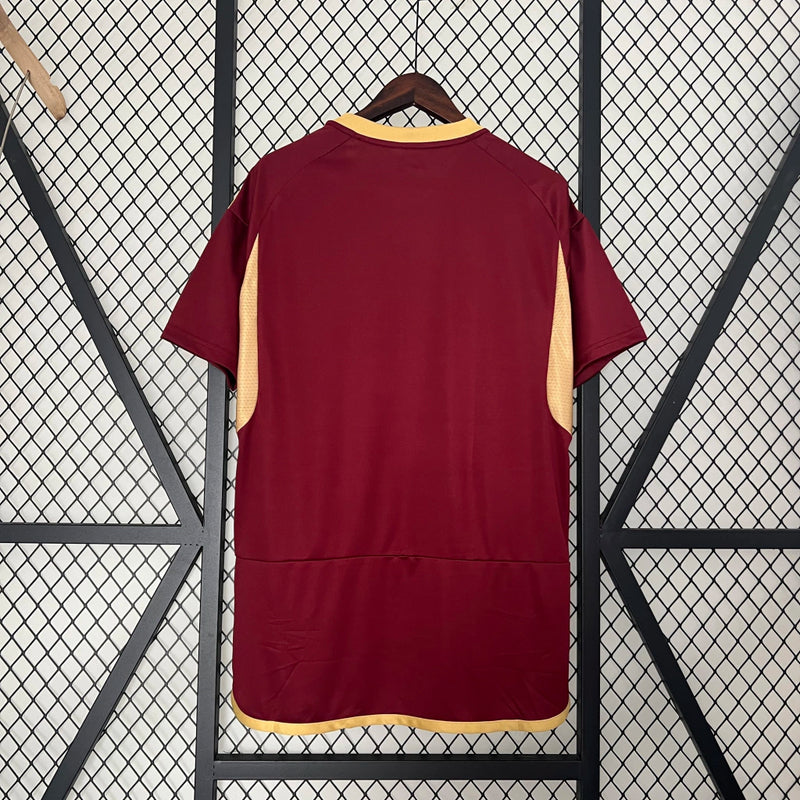 Camisa Venezuela Home I 2024/25 Adidas Torcedor Masculina vinho, design moderno com detalhes em amarelo e azul, tecido leve e respirável, ideal para torcedores da Vinotinto
Camisa Venezuela 2024/25 masculina
Camisa Venezuela Adidas vinho
Camisa Vinotinto Home 2024/25
Camisa seleção venezuelana masculina
Camisa Venezuela torcedor masculina
Camisa Venezuela futebol 2024/25
Uniforme Venezuela Home Adidas
Camisa Vinotinto masculina vinho