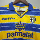 Camisa Parma Home I 1998/99 Retrô Masculina Amarela e Azul com escudo bordado, design clássico e estilo vintage que celebra a era de ouro do futebol italiano.”
