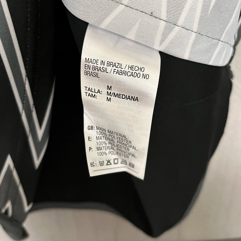 Camisa Atlético Mineiro Third III 2024/25 Adidas Torcedora Feminina oficial, corte acinturado, escudo bordado e tecido AEROREADY