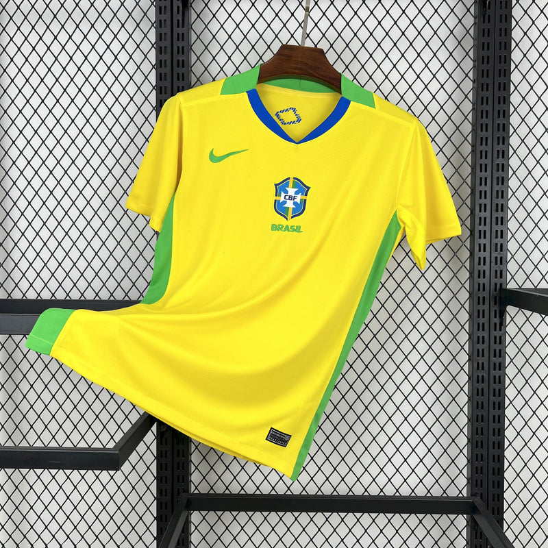 Camisa Seleção Brasileira 25/26 Amarela Com Detalhes Verde Nike
