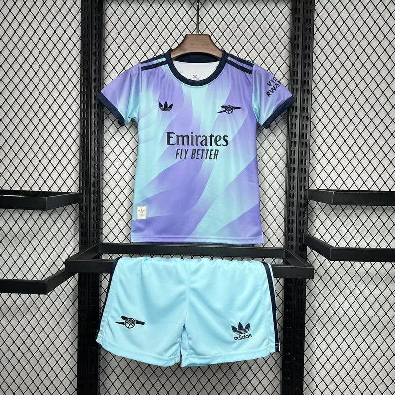 Kit Infantil Arsenal Third III 2024/25 Adidas com camisa e short, uniforme infantil leve e respirável, ideal para jogos, treinos e jovens torcedores do Arsenal."