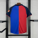 Camisa retrô Barcelona Home 1999/00 Nike edição centenário, parte de trás do uniforme histórico azul e grená para colecionadores e torcedores."