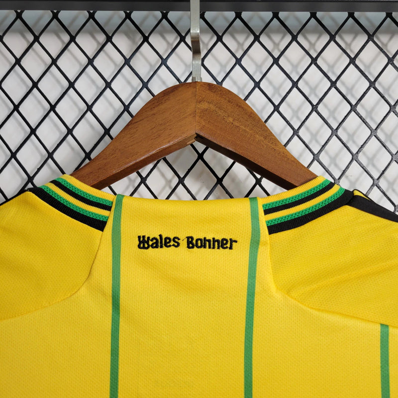 Camisa Jamaica Home I 2023/24 Adidas Torcedor Masculina amarela, uniforme principal da seleção jamaicana, detalhes em verde e preto, tecido leve e respirável, corte masculino."
camisa Jamaica Home 2023/24 amarela
camisa Adidas Jamaica torcedor masculina
uniforme principal seleção Jamaica
camisa Reggae Boyz 2023/24