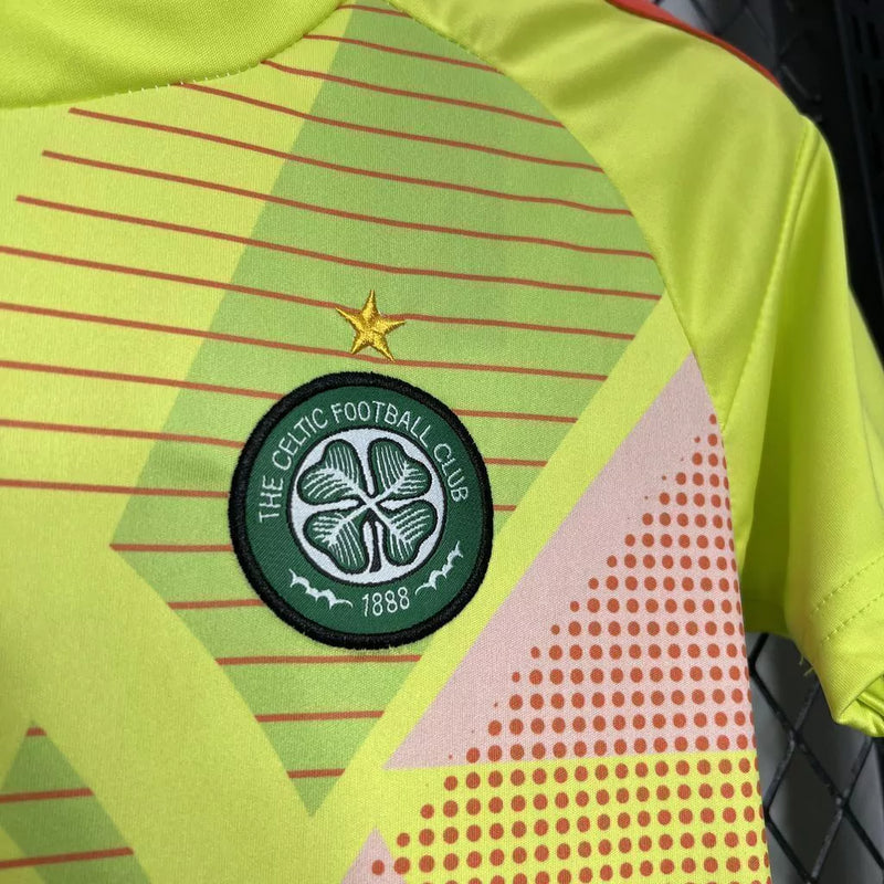 Kit Infantil Celtic Goleiro Home I 2024/25 Adidas - uniforme infantil de goleiro do Celtic, camisa e short, modelo 2024/25 com design exclusivo Adidas
