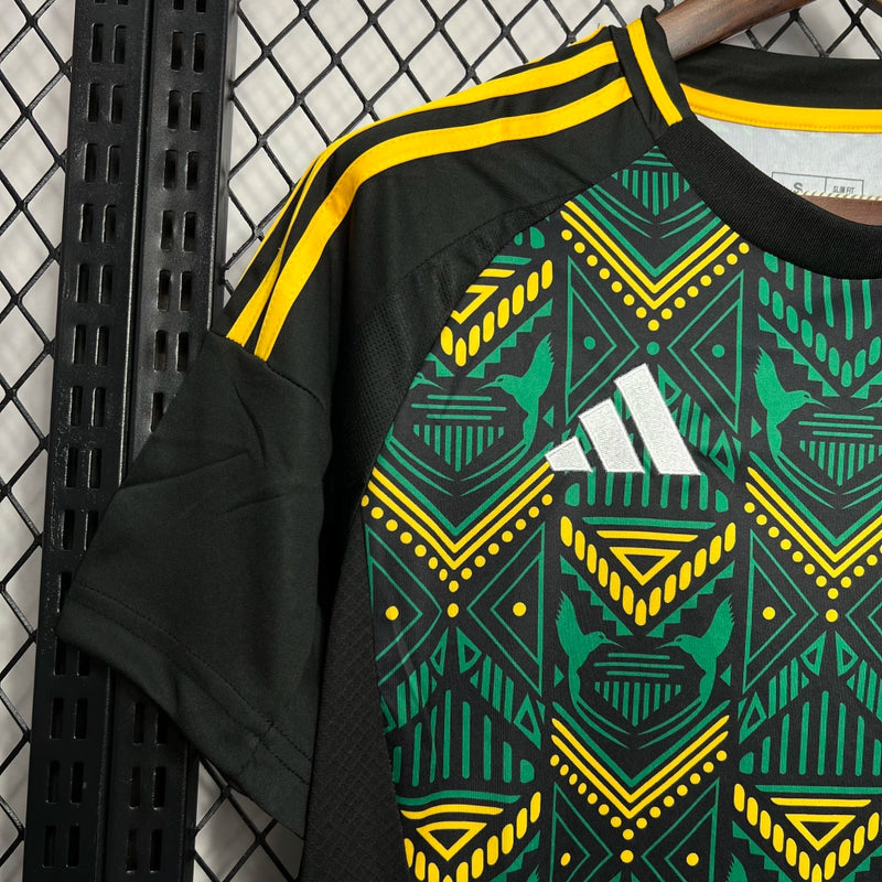 Camisa Jamaica Away II 2024/25 Adidas Torcedor Masculina verde, uniforme alternativo da seleção jamaicana, design vibrante, tecido leve e respirável, corte masculino."
camisa Jamaica Away 2024/25 verde
camisa Adidas Jamaica torcedor
camisa seleção Jamaica masculina
uniforme alternativo Jamaica 2024