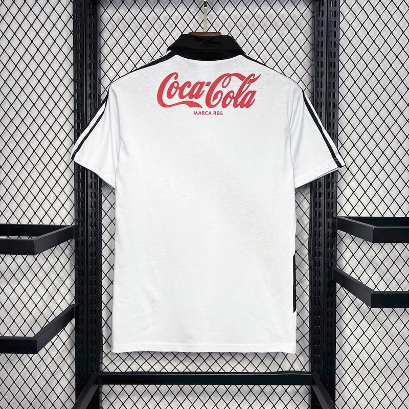 "Camisa Vasco Away II 1989/90 Finta Retrô Masculina listras pretas e brancas com escudo bordado, gola redonda, tecido leve e confortável para torcedores e colecionadores"