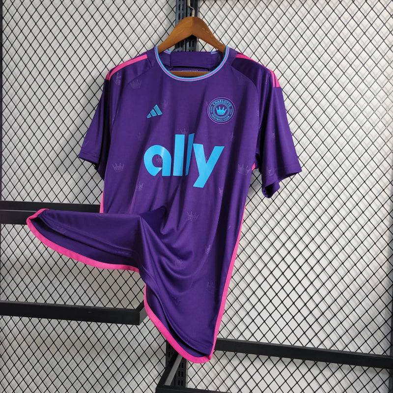 Camisa Charlotte FC Away II 2023/24 Adidas Torcedor Masculina Roxa, uniforme MLS, escudo bordado, tecnologia AEROREADY, Waze Mix"