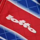 Camisa Parma Goleiro 1998/99 Retrô Masculina Vermelha e Azul com escudo histórico bordado, design vintage e inspiração nos goleiros lendários do futebol italiano.