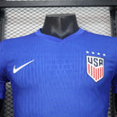 Camisa Estados Unidos Away II 2024/25 Nike Jogador Masculina azul, uniforme torcedor USA soccer, versão jogador com ajuste atlético, escudo bordado e tecido leve Dri-FIT ADV."
camisa Estados Unidos 2024/25 jogador
camisa USA soccer Away azul
camisa seleção EUA versão jogador
uniforme Nike Estados Unidos masculina