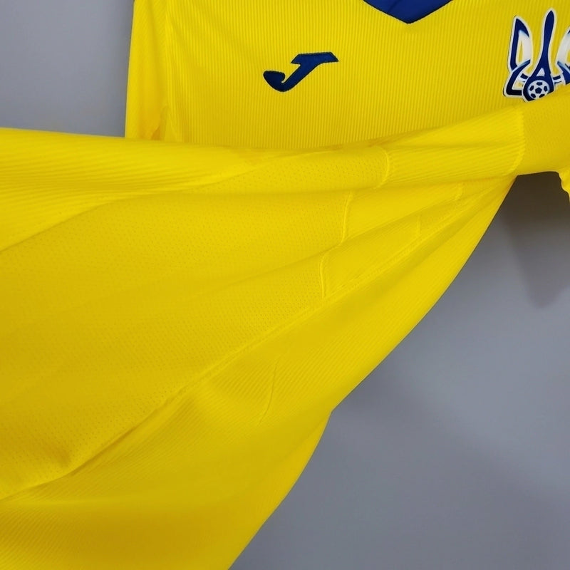 Camisa Ucrânia Home I 2020/21 masculina amarela com detalhes em azul, gola careca e tecido leve respirável para torcedores"