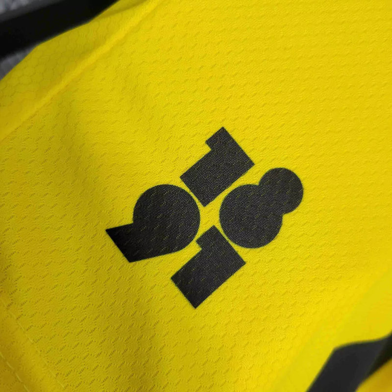 Camisa Peñarol Home I 2023/24 Torcedor Masculina Amarela e Preta, uniforme clássico uruguaio, escudo bordado, tradição e conforto para torcedores"


