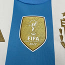 Camisa Argentina Home 2024/25 Torcedor Masculina Adidas com Patch de Campeão – , branca e azul celeste