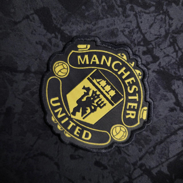 Camisa Manchester United Pré-Jogo 2023/24 Adidas Torcedor Masculina