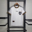 Camisa Alemanha Home I 1996/97 Adidas Retrô Masculina branca com detalhes em preto, vermelho e amarelo – modelo histórico para colecionadores e torcedores.