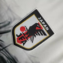 Camisa Japão Concept Smoke Dragon 2024/25 Adidas Torcedor Masculina na cor branca, uniforme conceito inspirado em dragão com detalhes de fumaça, design exclusivo, tecido leve e confortável.