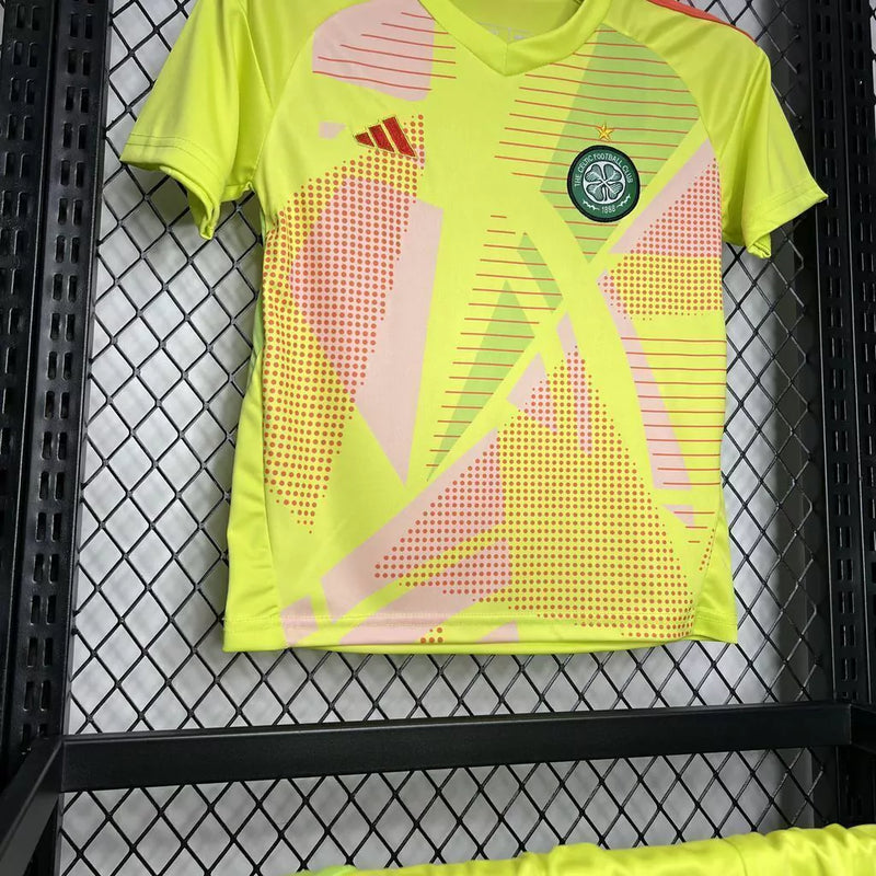 Kit Infantil Celtic Goleiro Home I 2024/25 Adidas - uniforme infantil de goleiro do Celtic, camisa e short, modelo 2024/25 com design exclusivo Adidas